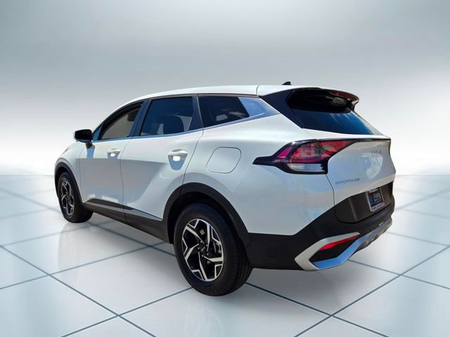 Used 2025 Kia Sportage LX FWD image 8
