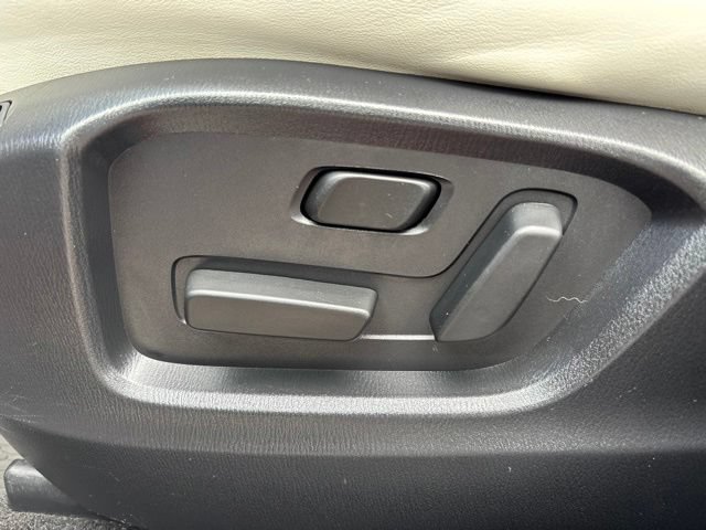 Used 2024 MAZDA CX-5 AWD 2.5 S w/ Preferred Package image 13