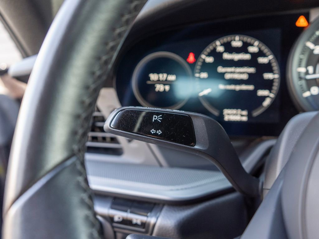 Used 2021 Porsche 911 Carrera image 20