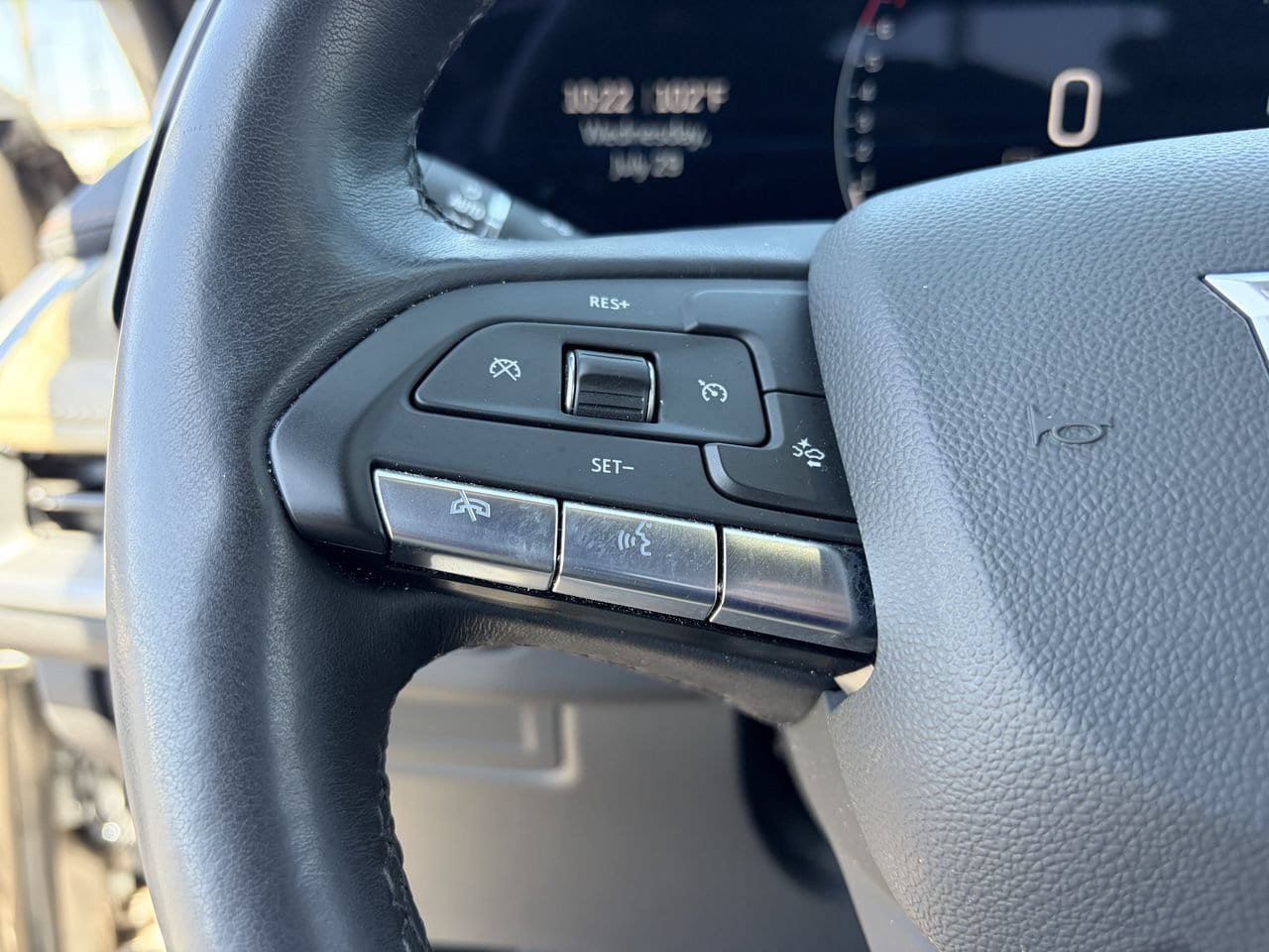 Certified 2024 Cadillac XT4 Luxury FWD image 22