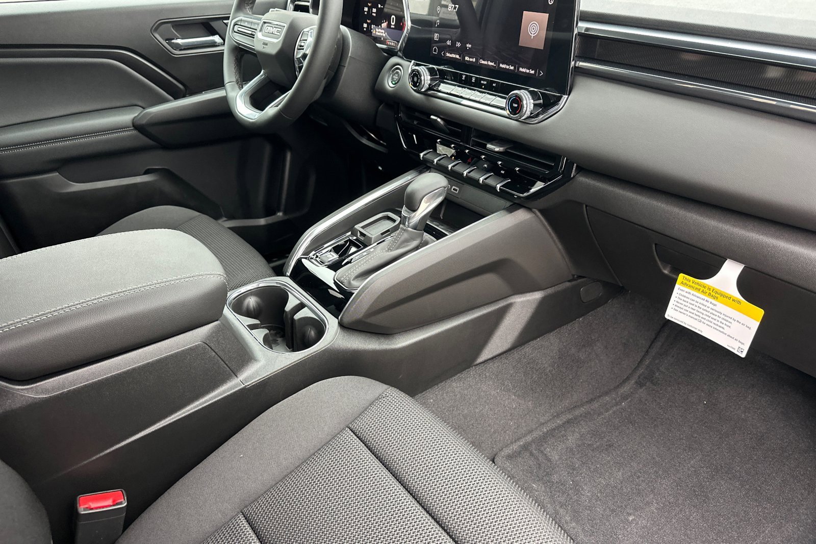 New 2026 GMC Canyon Elevation image 16