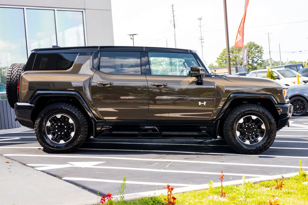 Used 2025 GMC Hummer EV 2X w/ Extreme Off-Road Package AWD/4WD image 12