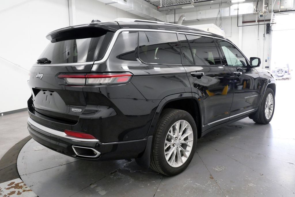 Used 2021 Jeep Grand Cherokee L Summit w/ Luxury Tech Group V AWD/4WD image 7