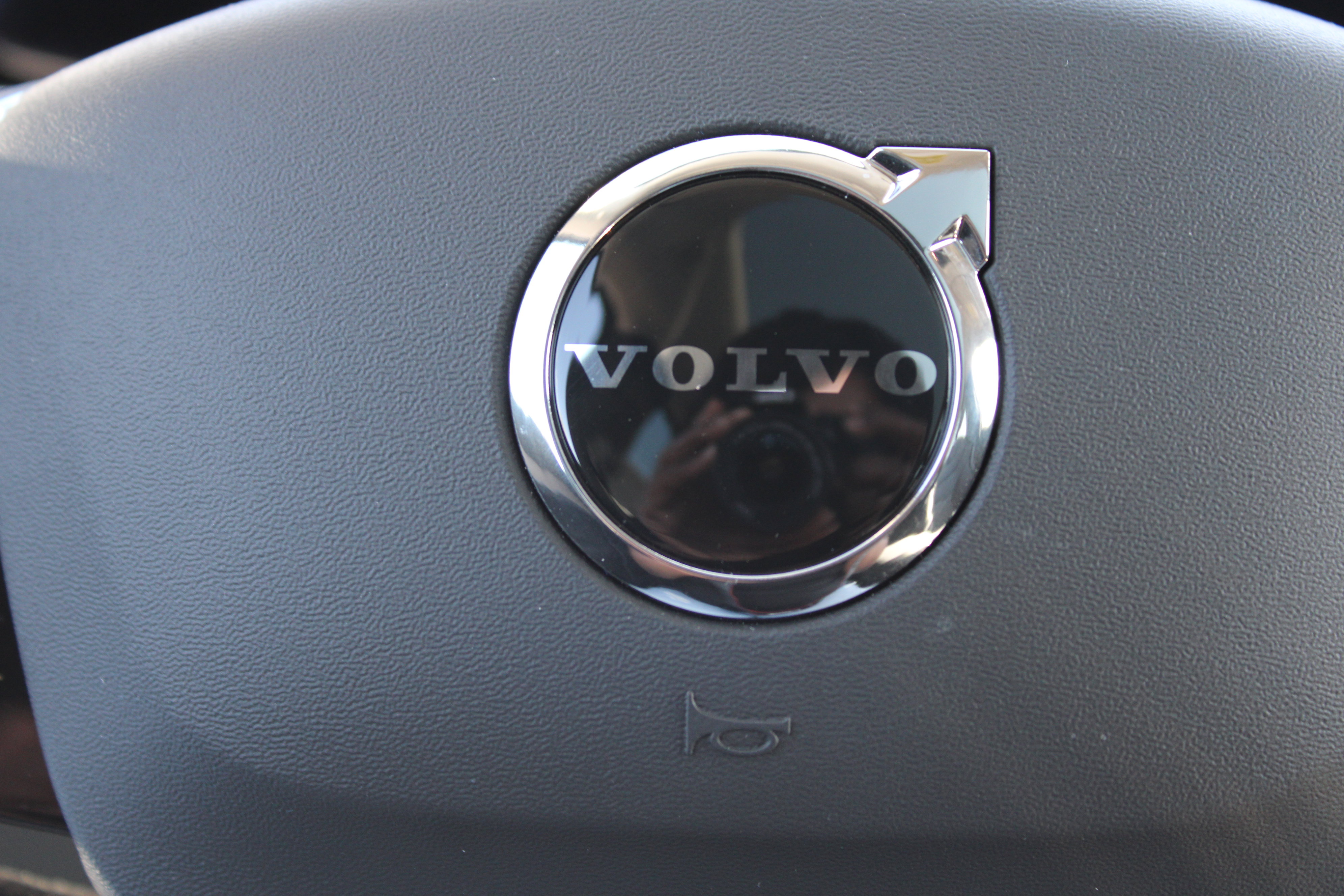 New 2025 Volvo EX90 Ultra image 14