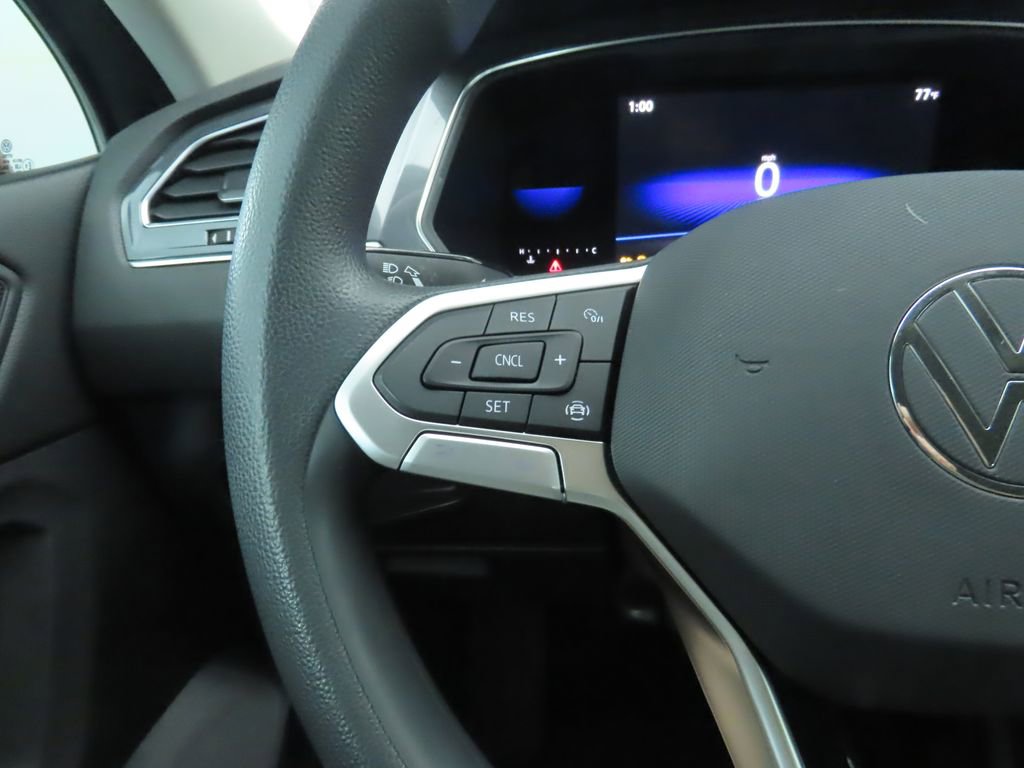 Certified 2022 Volkswagen Tiguan S image 11