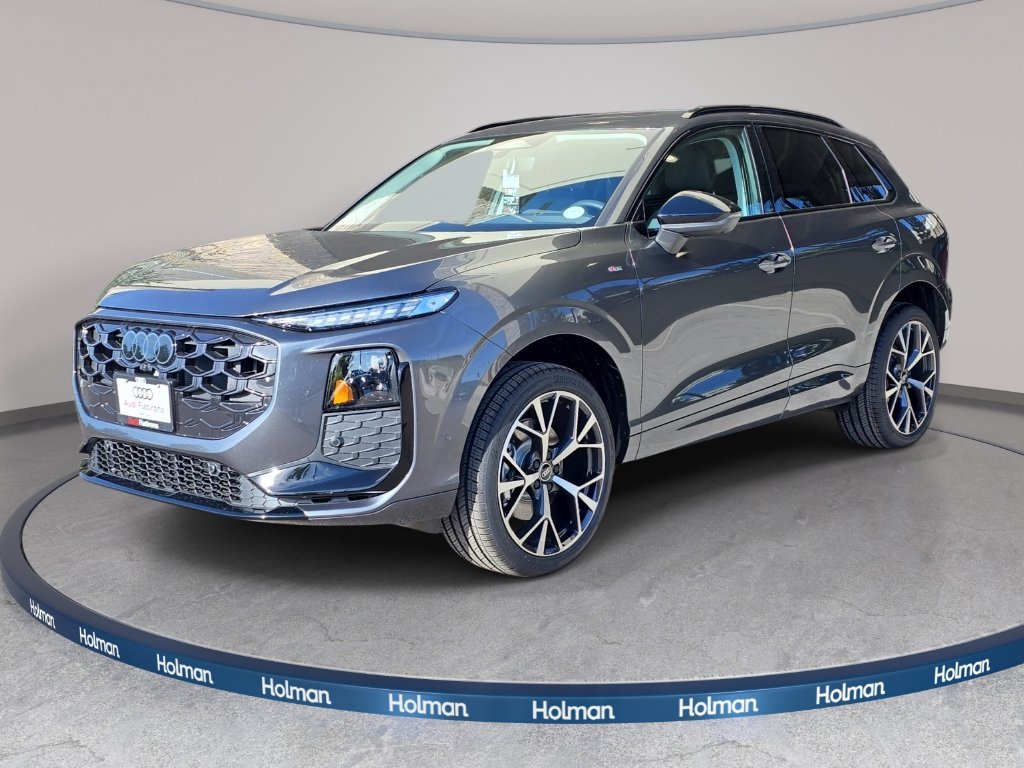 New 2026 Audi Q3 quattro 2.0T AWD/4WD image 1
