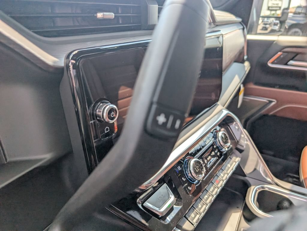 New 2026 GMC Sierra 3500 Denali Ultimate AWD/4WD image 23