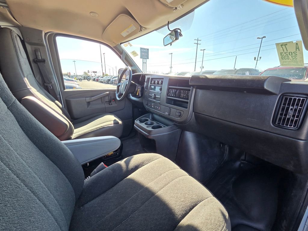 Used 2023 GMC Savana 2500 w/ Driver Convenience Package RWD image 26