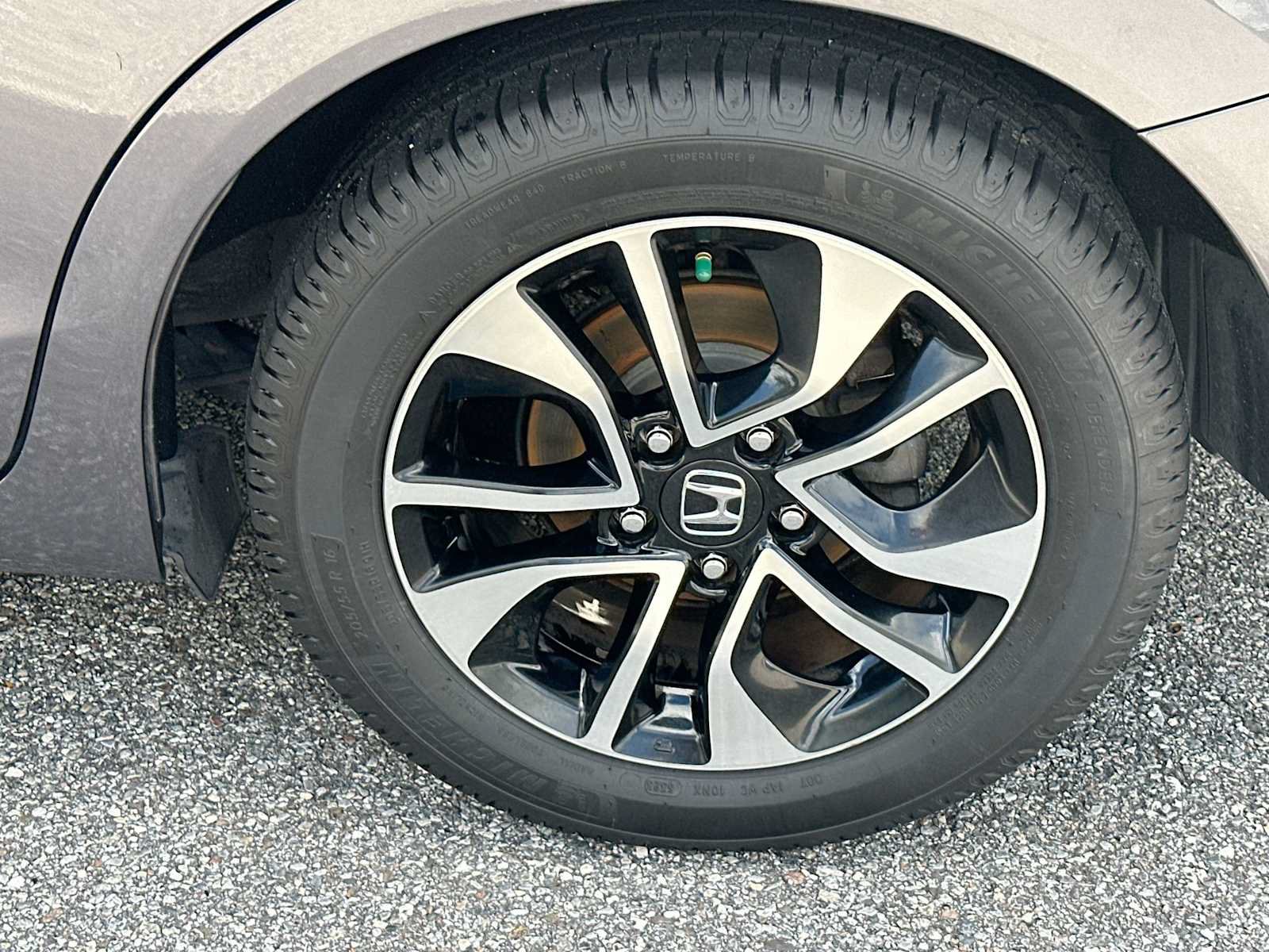 Used 2015 Honda Civic EX image 12