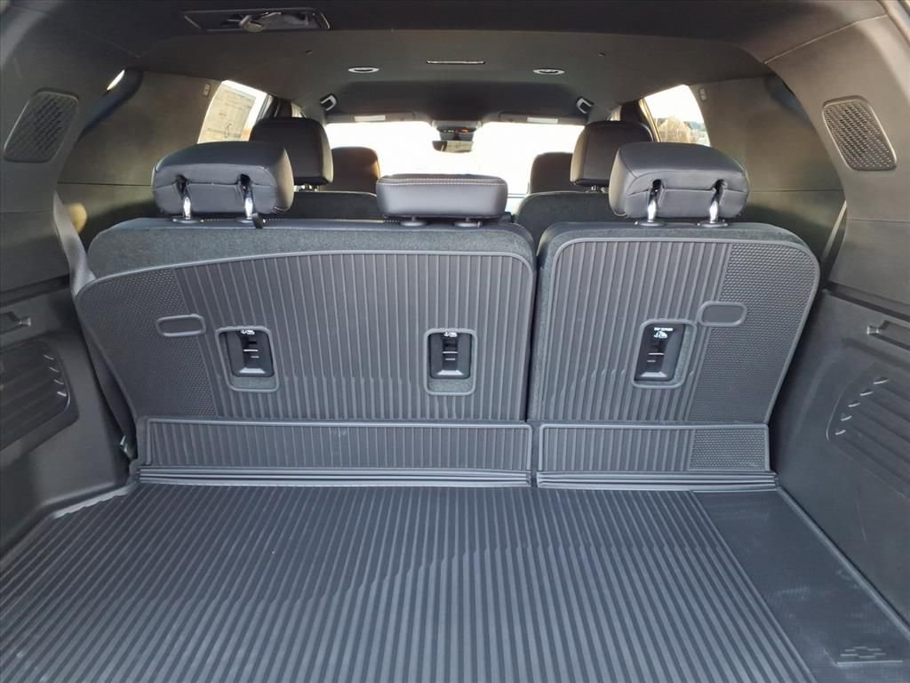 New 2026 Chevrolet Traverse High Country w/ LPO, Floor Liner Package image 19