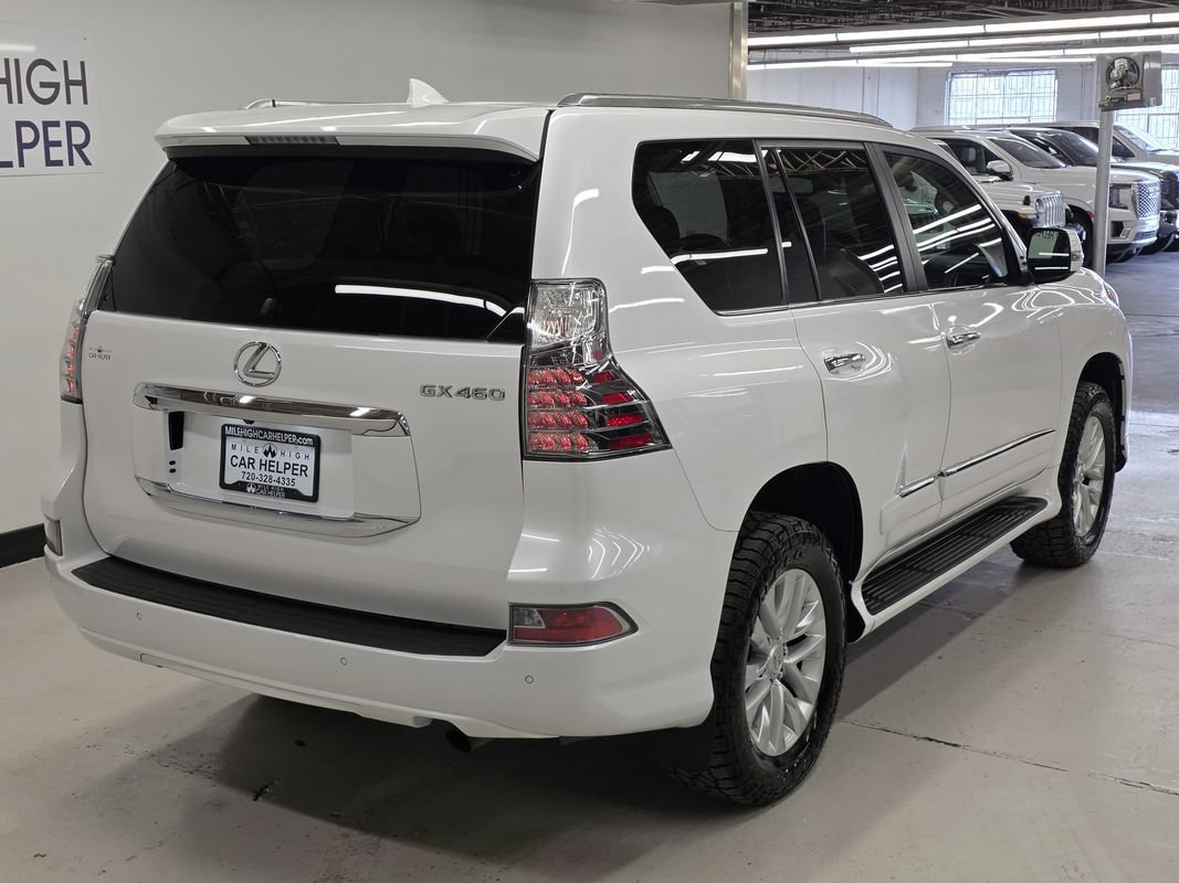 Used 2018 Lexus GX 460 Premium w/ Premium Package AWD/4WD image 7