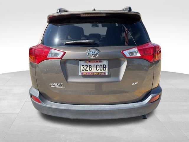 Used 2013 Toyota RAV4 LE image 10