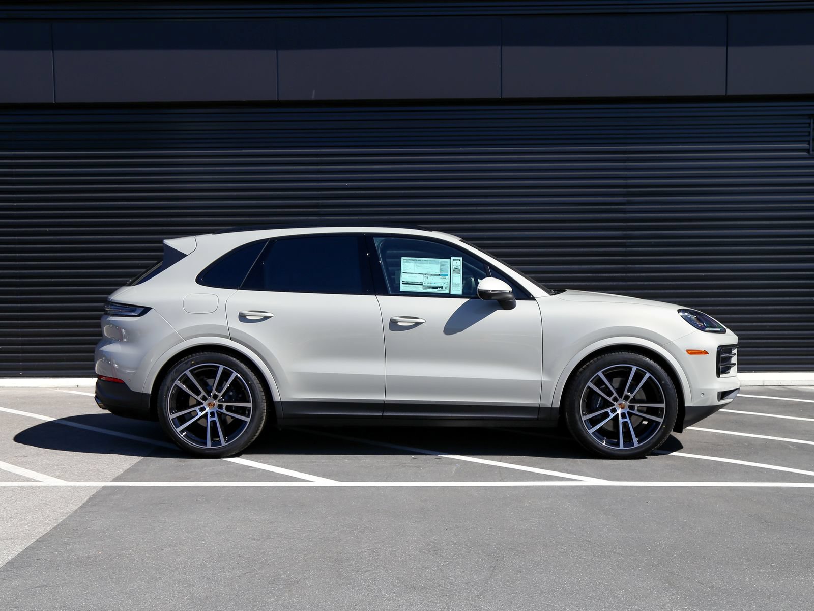 New 2026 Porsche Cayenne AWD/4WD image 8