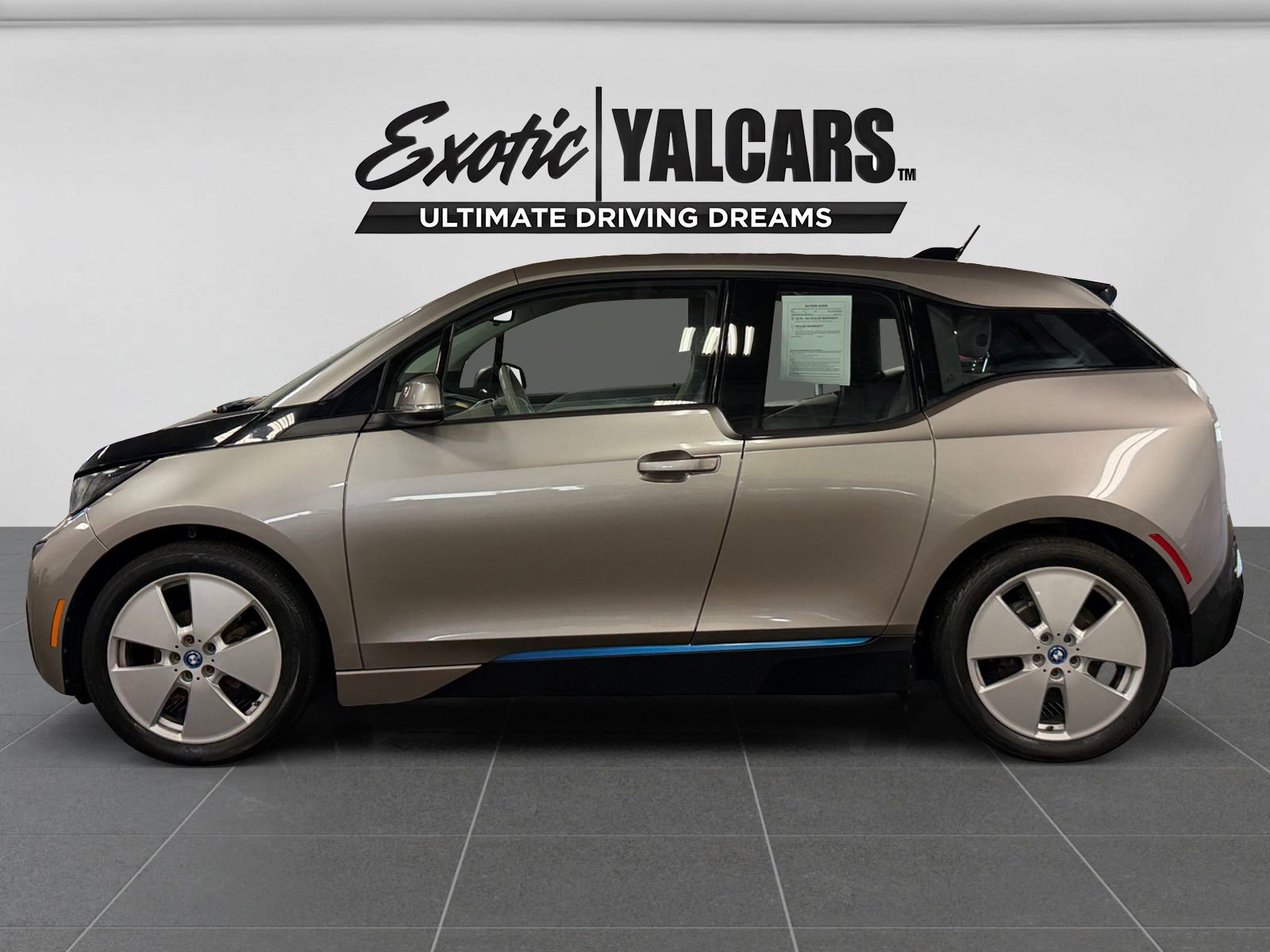 Used 2014 BMW i3 w/ Range Extender RWD image 2