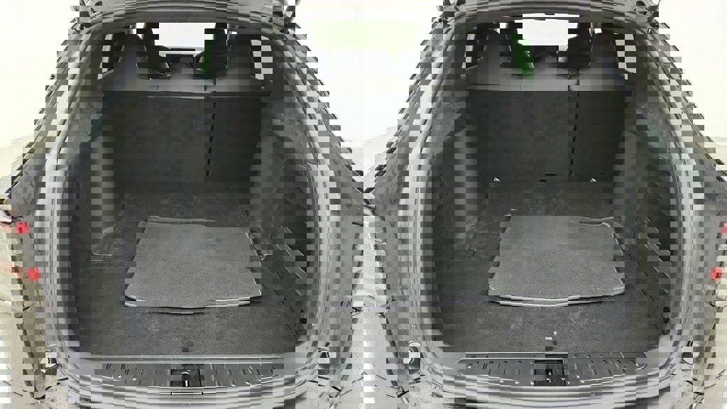 Used 2024 Tesla Model X image 25