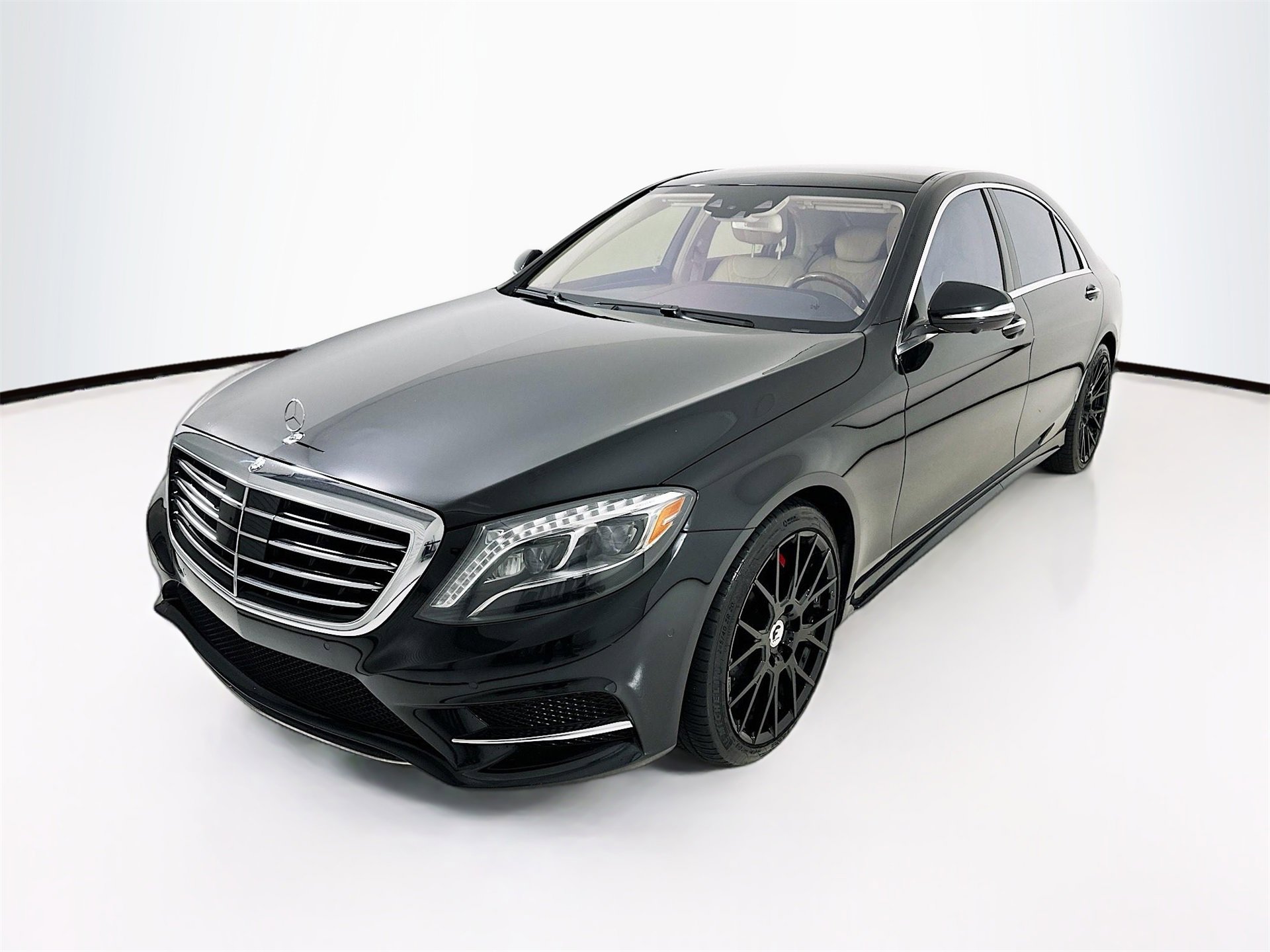 Used 2014 Mercedes-Benz S 550 Sedan image 3
