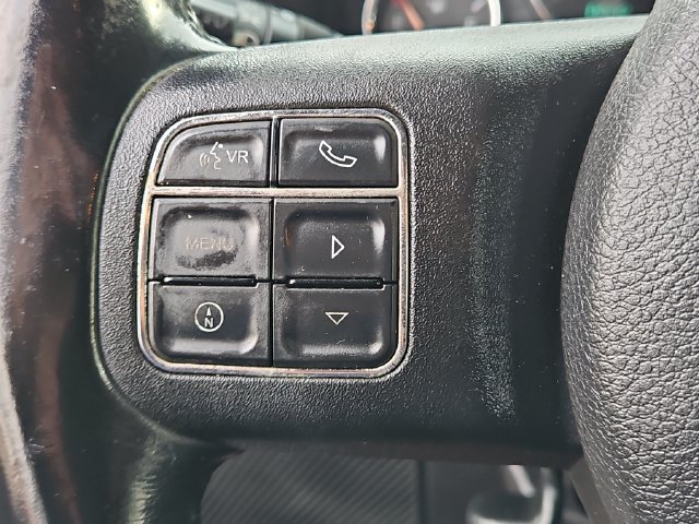 Used 2014 Jeep Wrangler Unlimited Sport w/ Connectivity Group AWD/4WD image 12