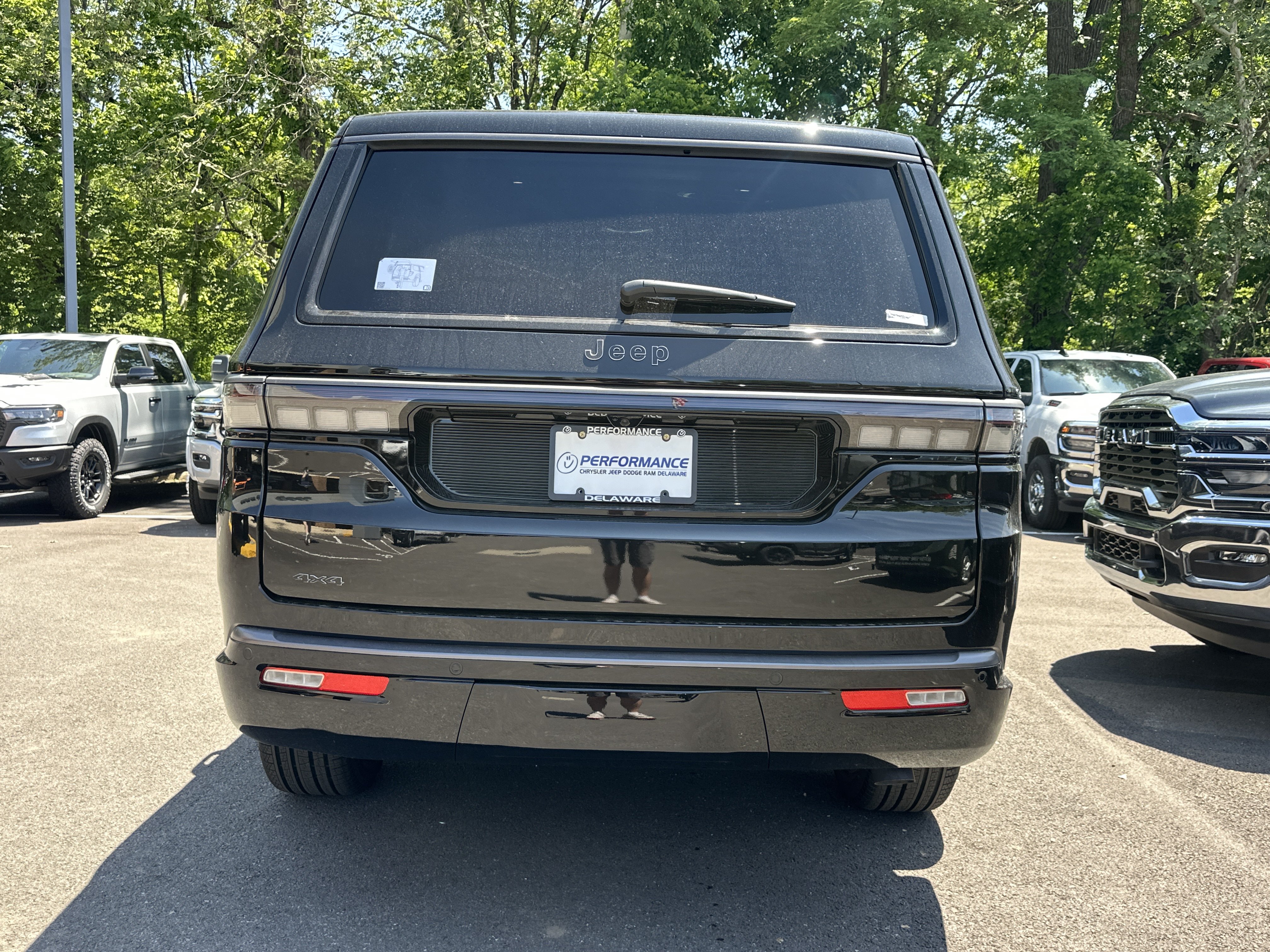 New 2026 Jeep Grand Wagoneer Limited AWD/4WD image 13