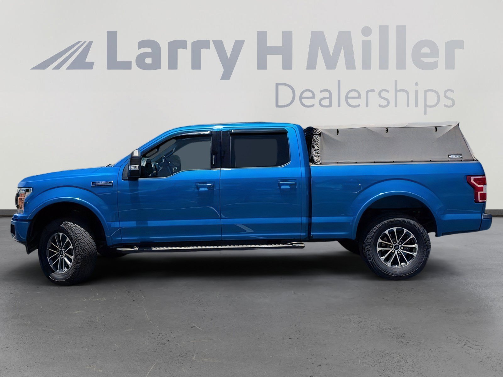 Used 2019 Ford F150 XLT w/ Equipment Group 302A Luxury AWD/4WD image 2