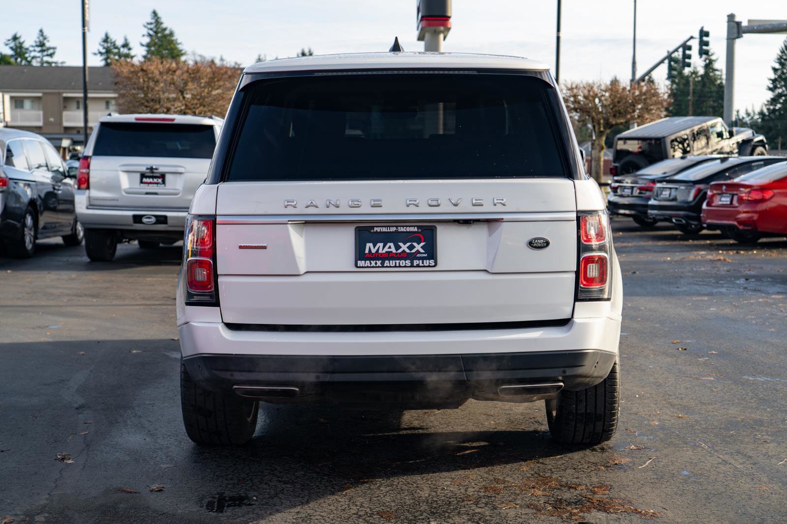 Used 2018 Land Rover Range Rover Supercharged AWD/4WD image 29