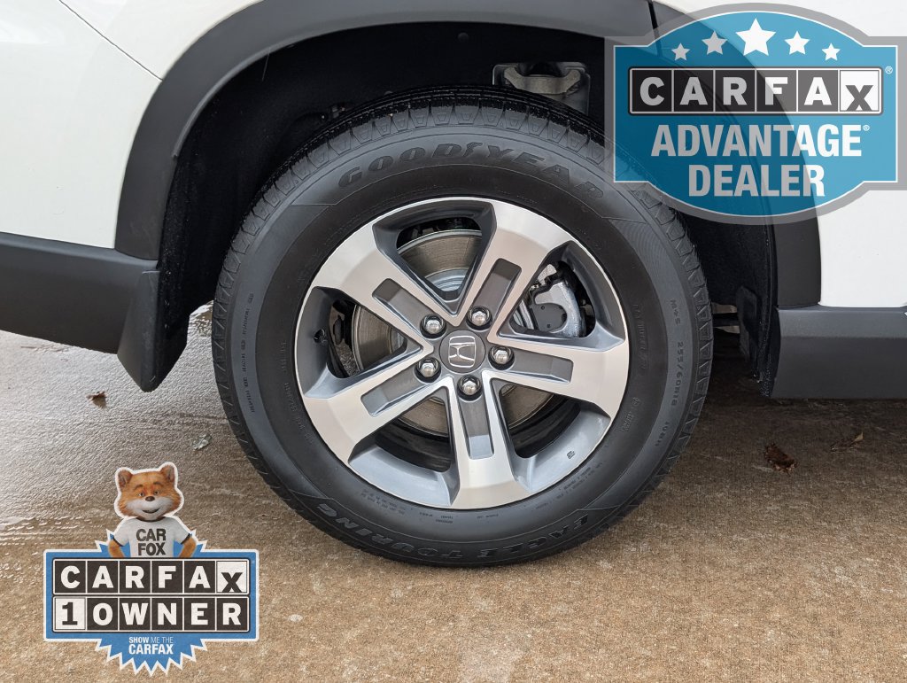 Used 2025 Honda Pilot EX-L image 3
