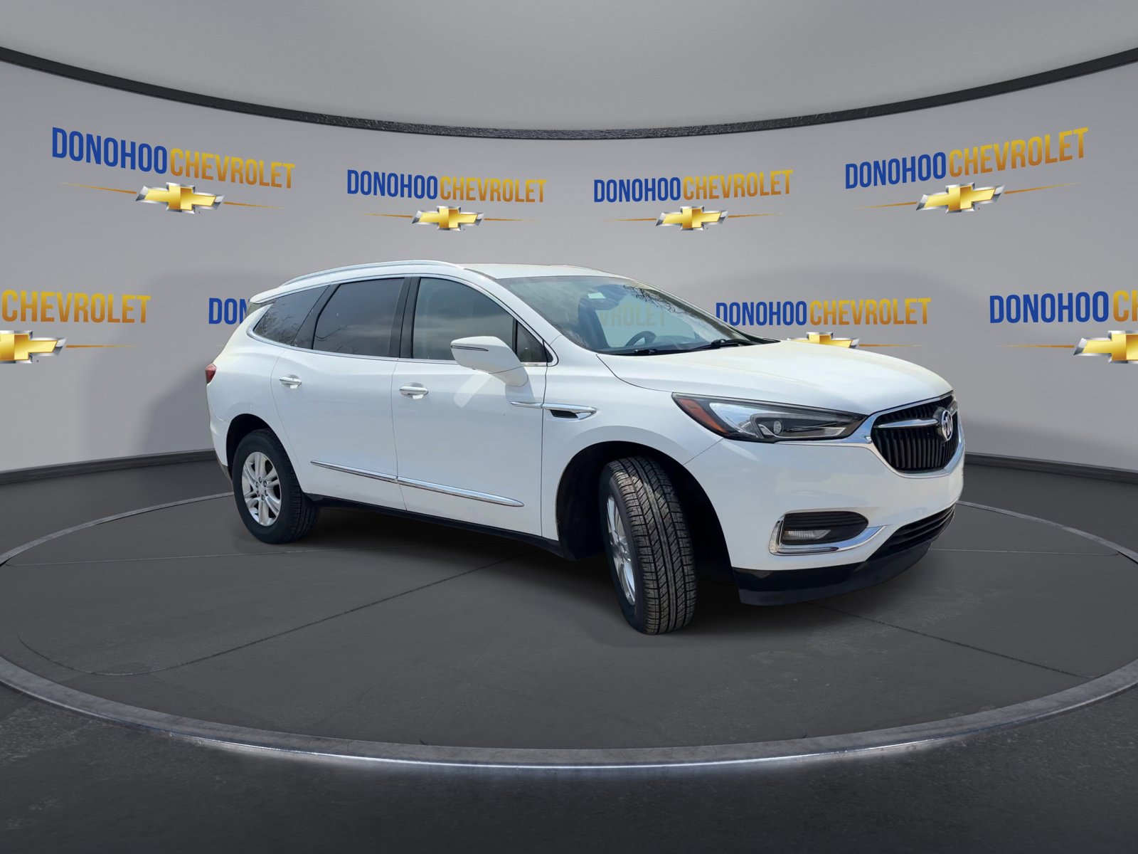 Used 2018 Buick Enclave Essence FWD image 5
