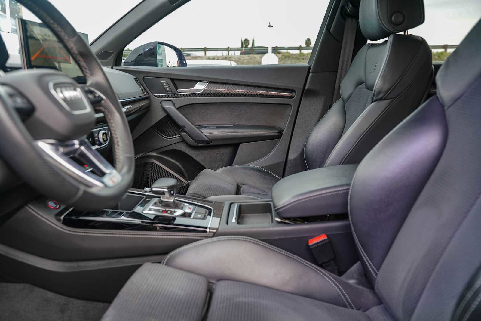 Used 2022 Audi SQ5 Premium Plus image 16