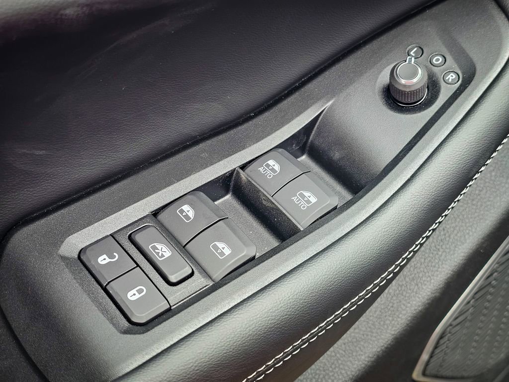 New 2026 Jeep Grand Cherokee Limited image 11