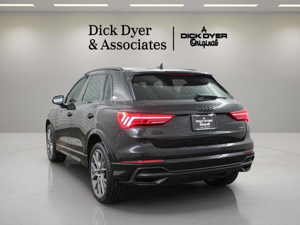 Used 2025 Audi Q3 2.0T Premium Plus AWD/4WD image 9