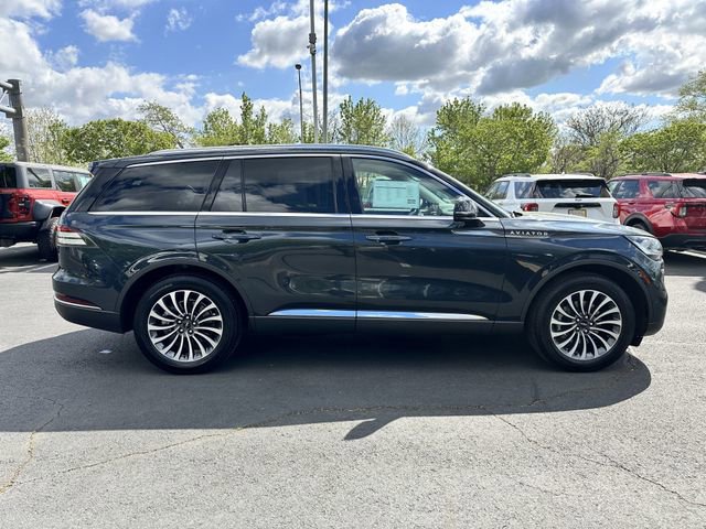 Certified 2024 Lincoln Aviator Reserve w/ Elements Package Plus image 4