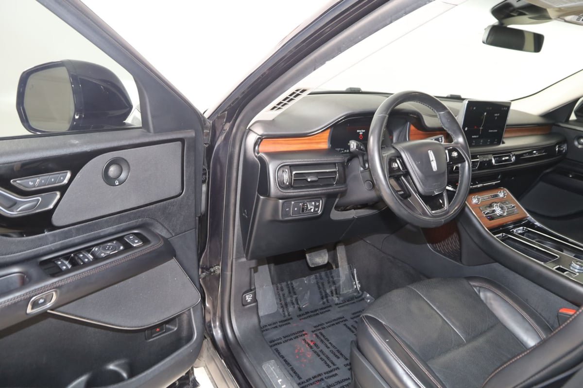 Used 2020 Lincoln Aviator Reserve w/ Class IV Trailer Tow Package AWD/4WD image 52
