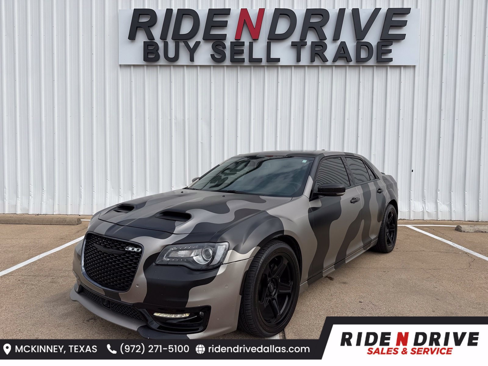 Used 2022 Chrysler 300 S w/ Comfort Group RWD image 1