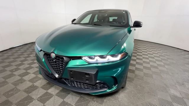 Used 2024 Alfa Romeo Tonale Ti AWD/4WD image 10