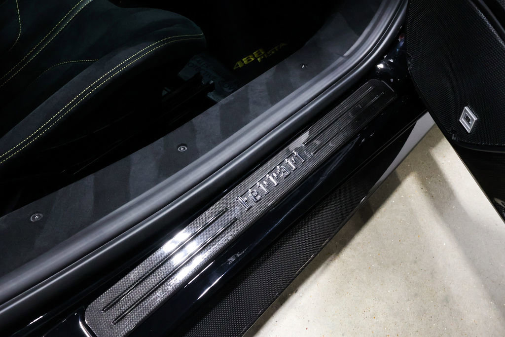 Used 2020 Ferrari 488 Pista image 68