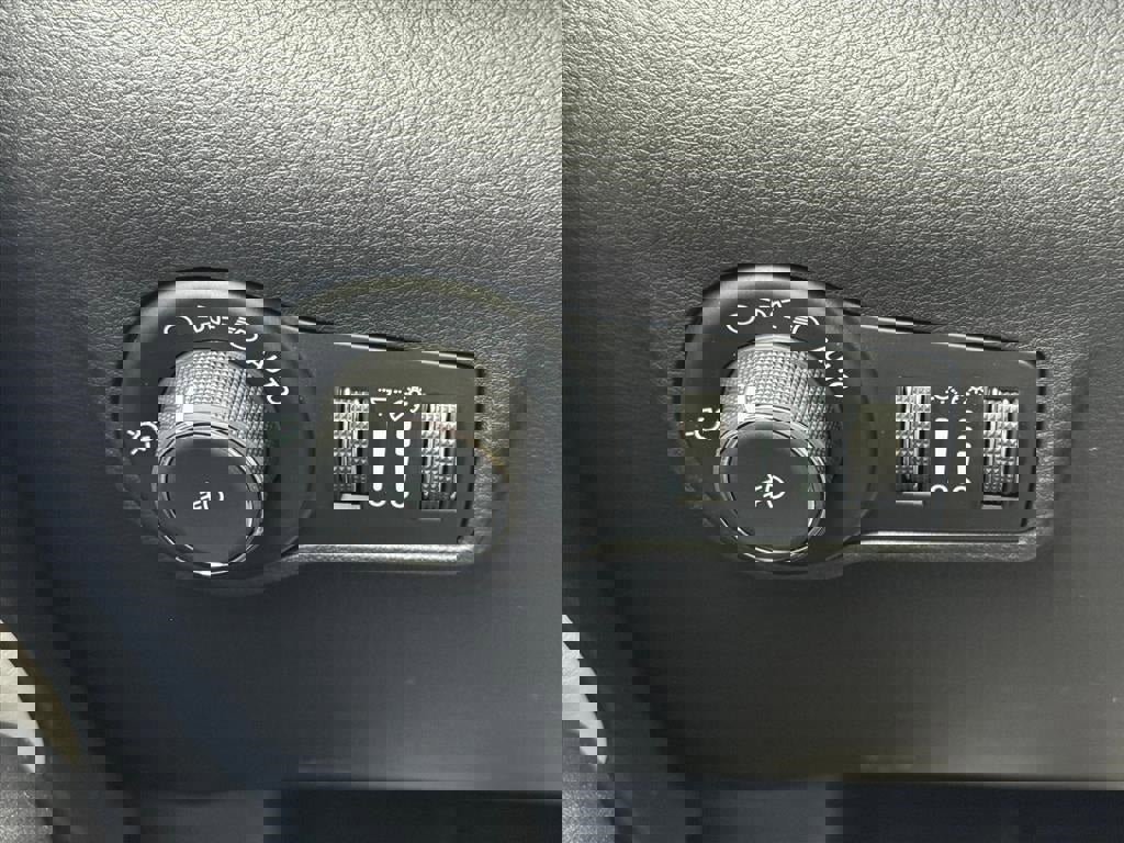 New 2026 Jeep Compass Limited w/ Sun, Sound & Navigation Group image 26