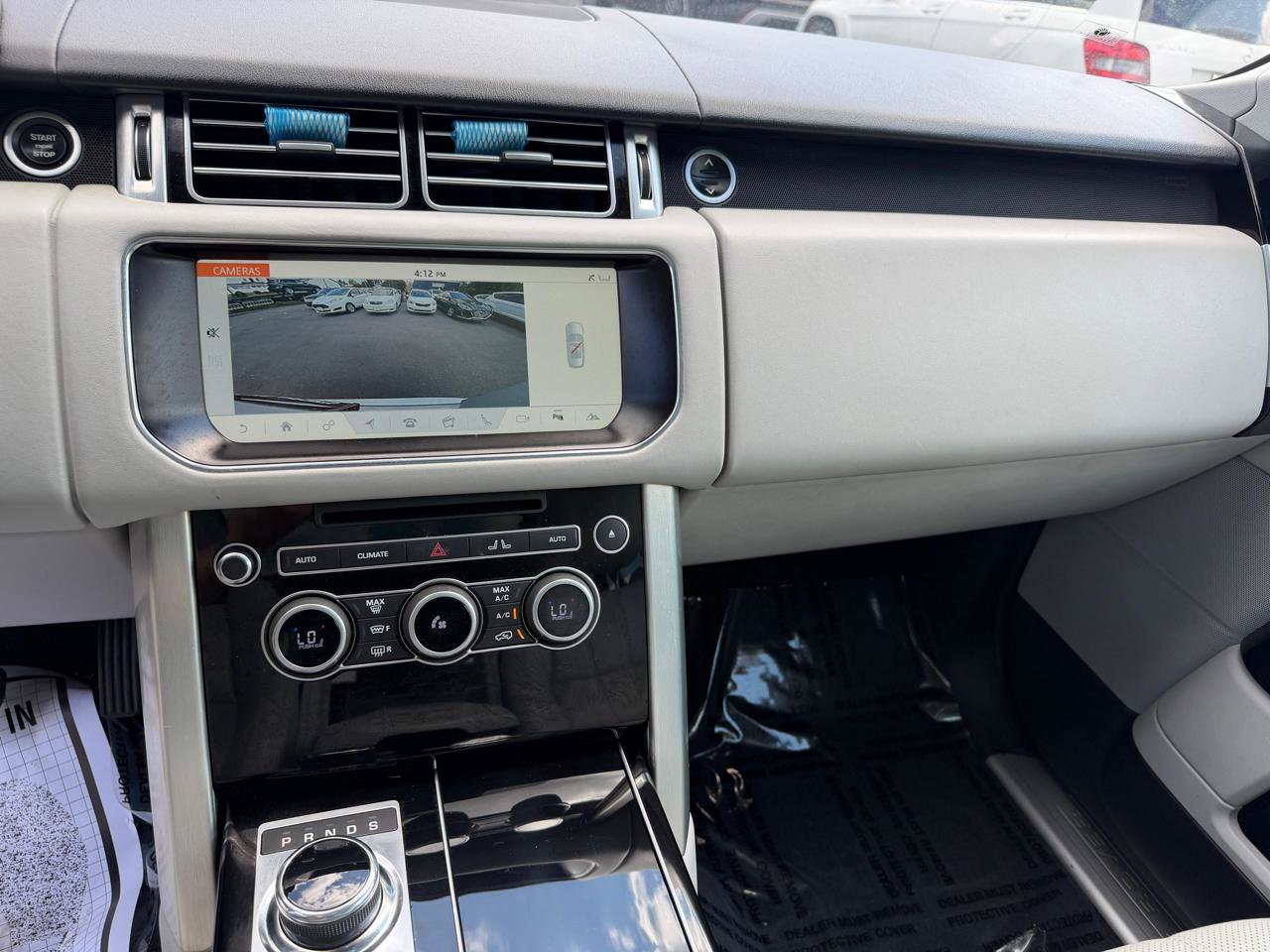 Used 2017 Land Rover Range Rover HSE AWD/4WD image 16