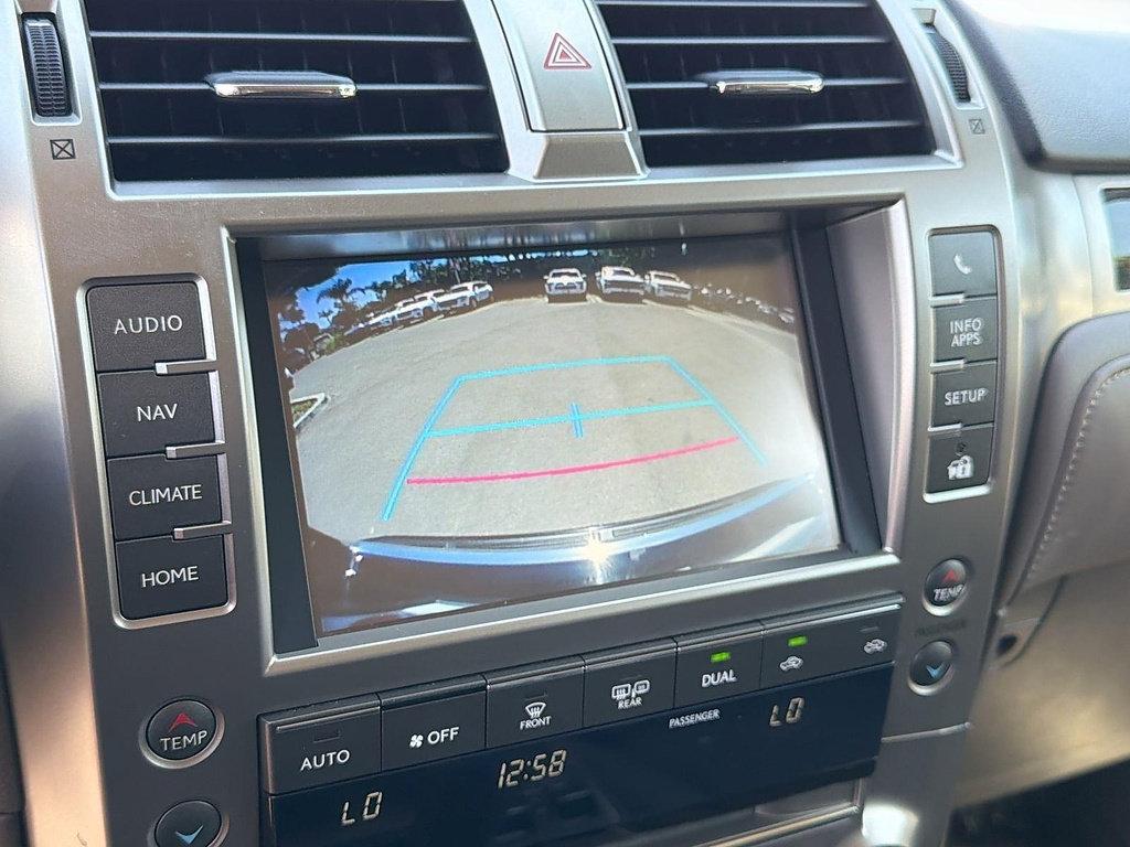 Used 2017 Lexus GX 460 AWD/4WD image 14