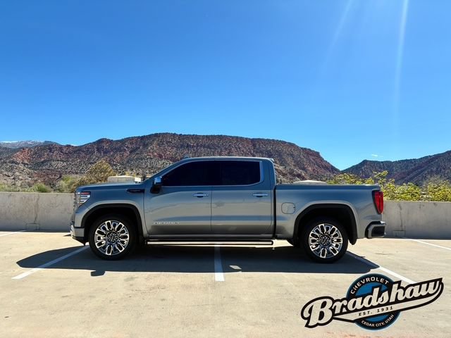 Used 2023 GMC Sierra 1500 Denali Ultimate AWD/4WD image 4