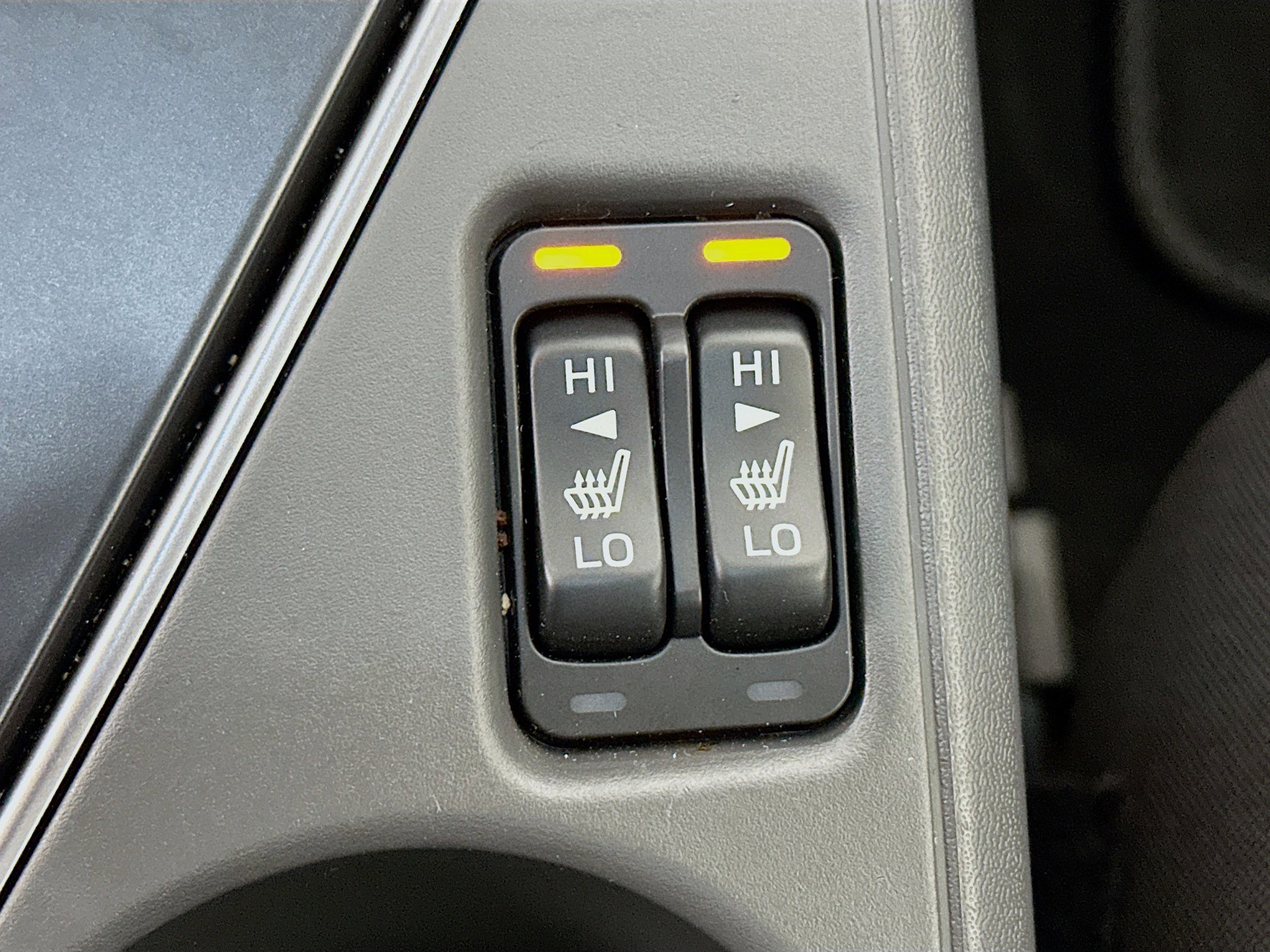 Used 2025 Subaru Crosstrek 2.0i Premium image 25