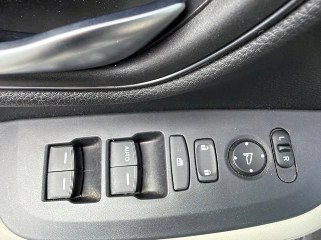 Used 2024 Honda HR-V LX image 8