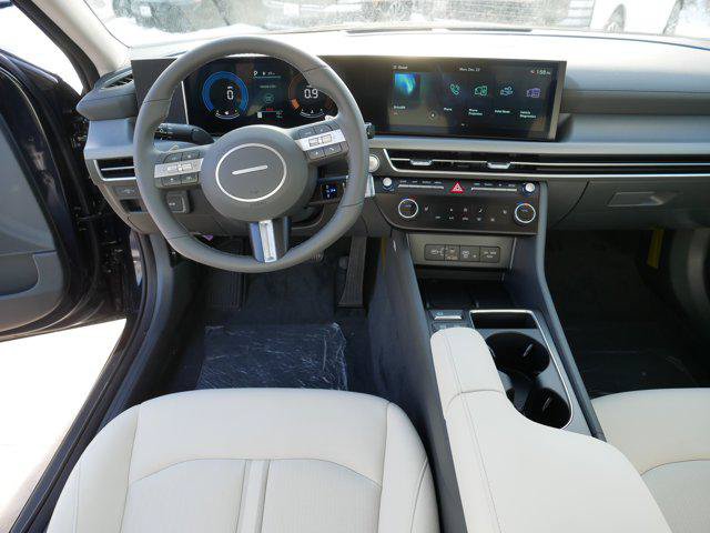 New 2026 Hyundai Sonata SEL AWD/4WD image 7