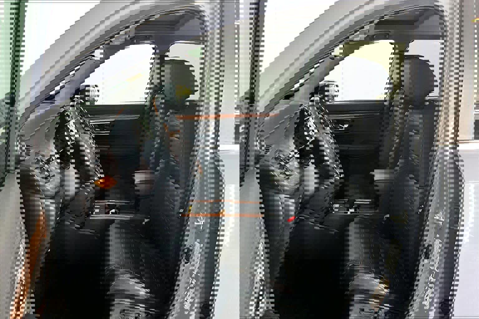 Used 2021 Honda CR-V Touring image 9