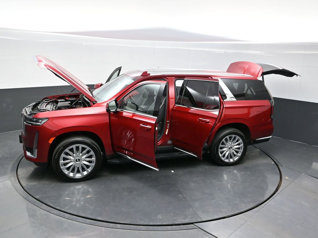 Certified 2024 Cadillac Escalade Premium Luxury image 37