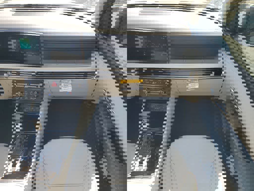 New 2026 Hyundai Tucson SE image 14