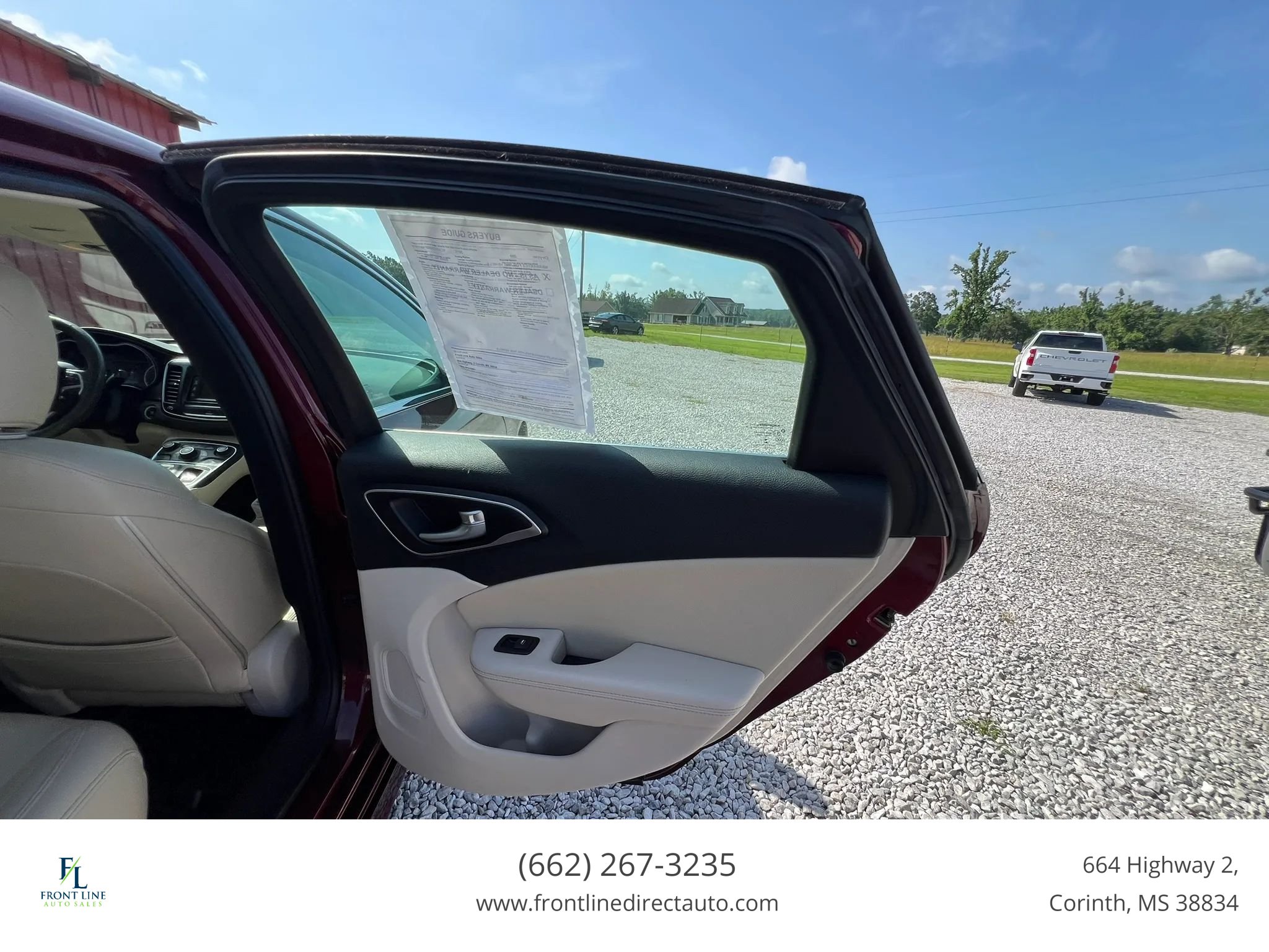 Used 2015 Chrysler 200 Limited FWD image 22