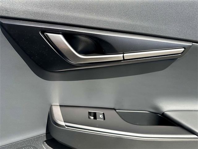 New 2025 Kia EV6 Light w/ Light LR Technology Package image 24