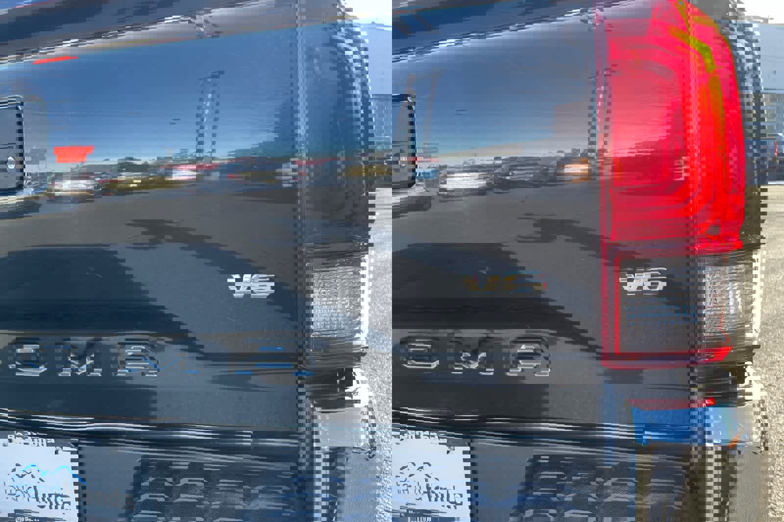 Used 2019 Toyota Tacoma SR5 image 12