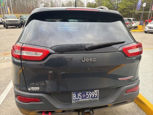 Used 2016 Jeep Cherokee Trailhawk w/ Cold Weather Group image 19