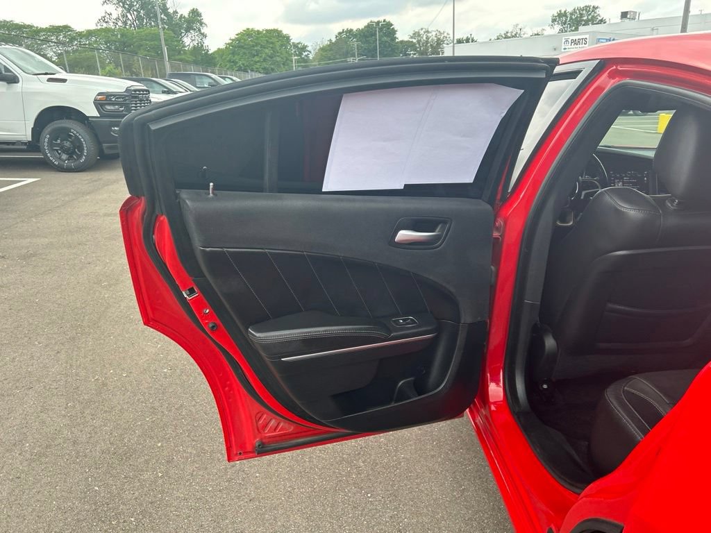 Used 2018 Dodge Charger GT AWD/4WD image 13