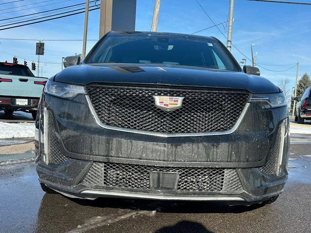 Used 2022 Cadillac XT6 Sport w/ Technology Package image 13